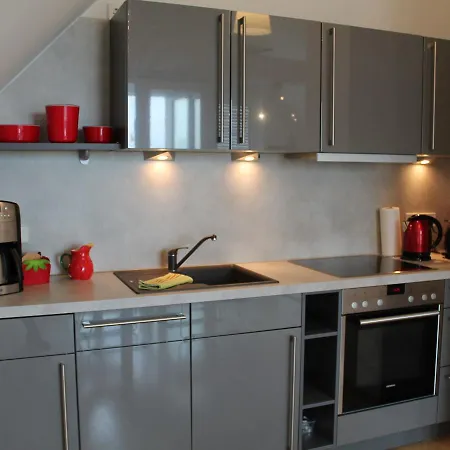 Splendid In With Balcony Apartment Wismar